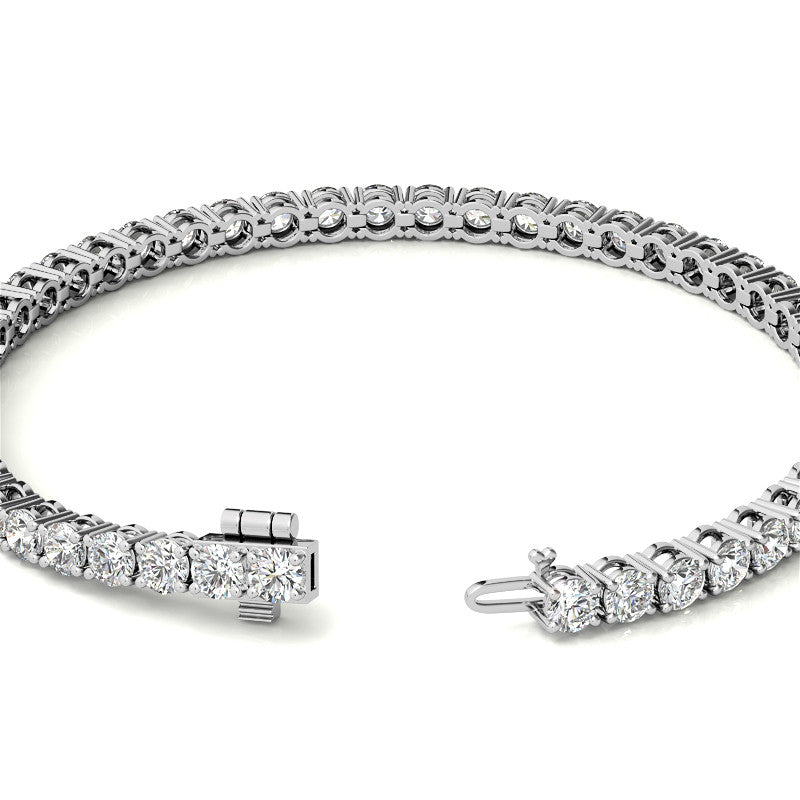 6 1/2 Carat Diamond Tennis Bracelet in 14kt White or Yellow Gold